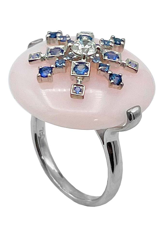 18k White Gold Round Stone Accent Ring w/sapphires and diamonds Image