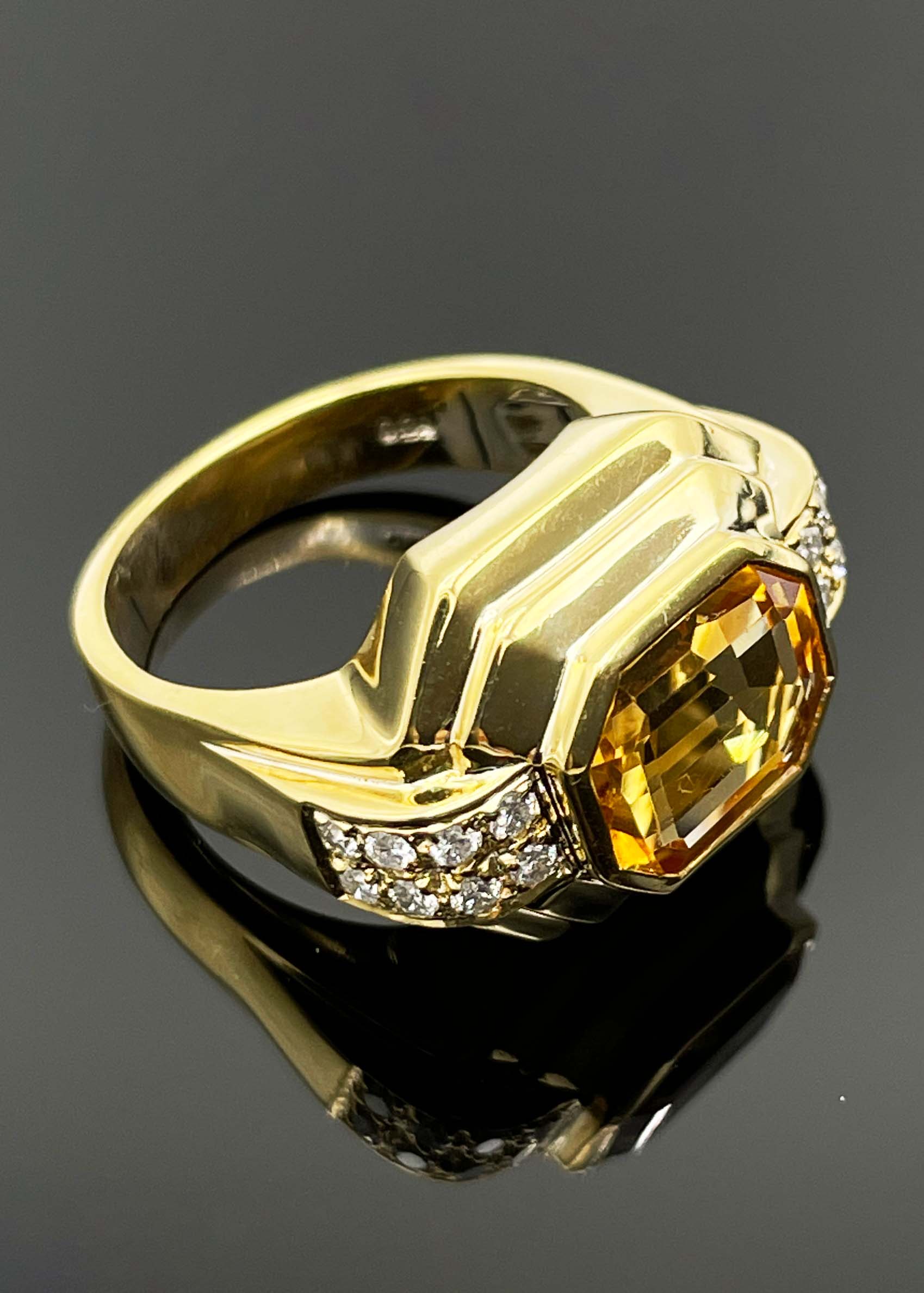 18k Yellow Gold Topaz and Diamond Ring Image